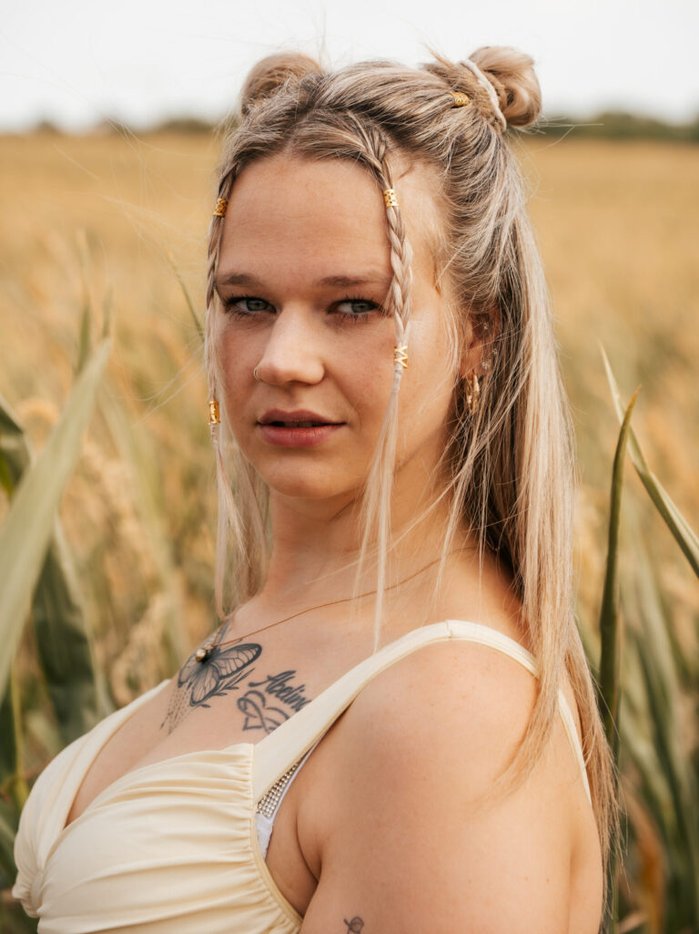 Jenni-09-08-2026-63